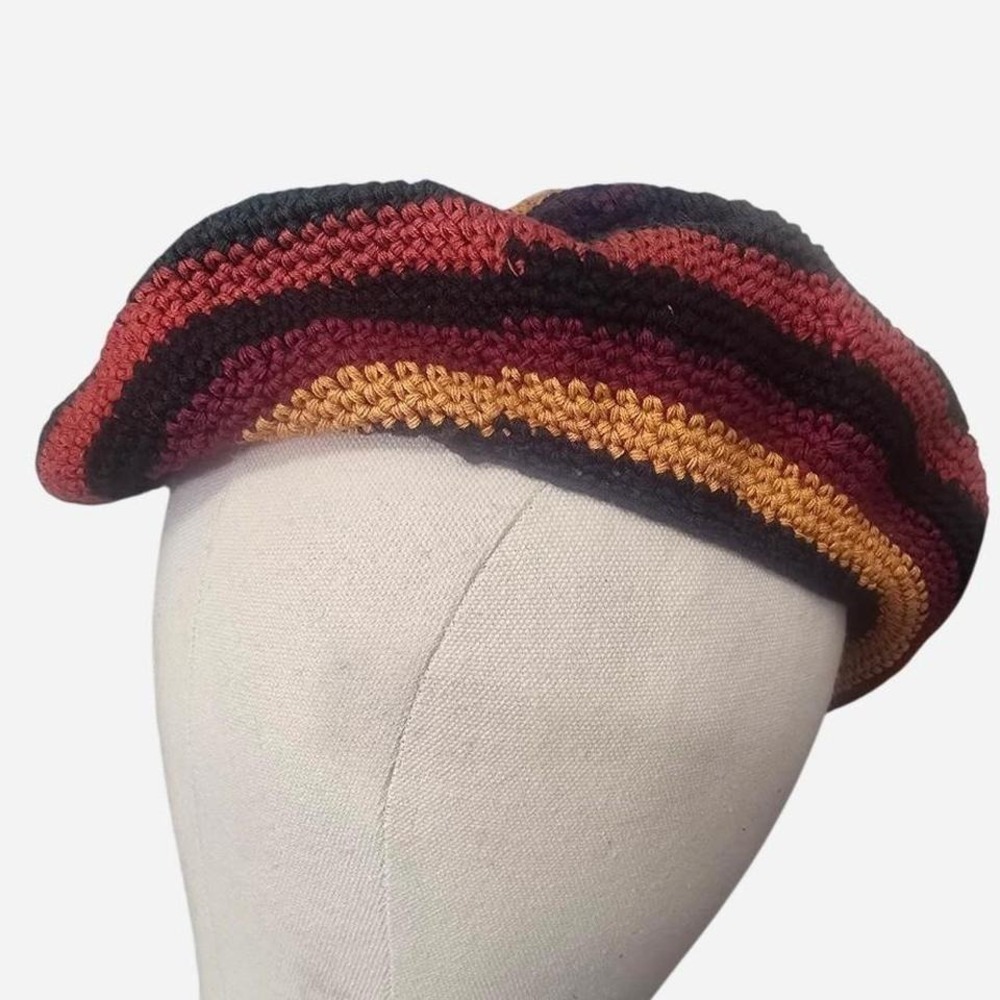 Retro 90s crochet hat (acc2) - Picture 2 of 2